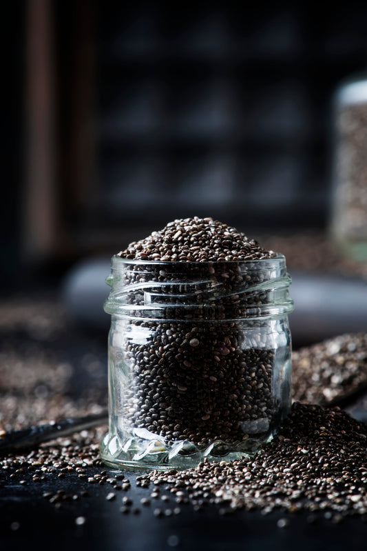 Superfoods in Pakistan – Moringa, Chia Seeds & Natural Nutrition for Health & Fitness
